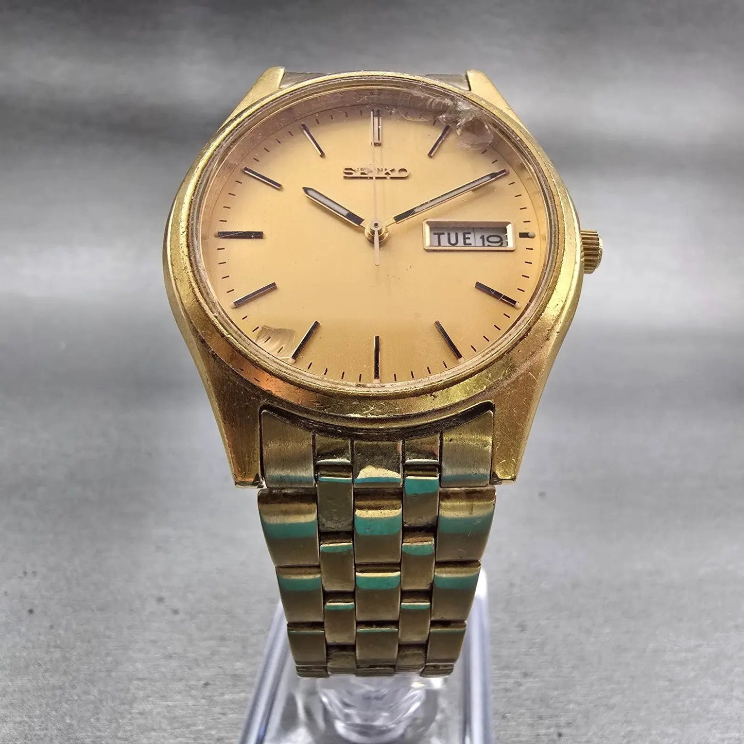 Seiko Watch Men 37mm Gold Dial Gold Tone Daydate Round 7N43-9048 New Battery VTG5