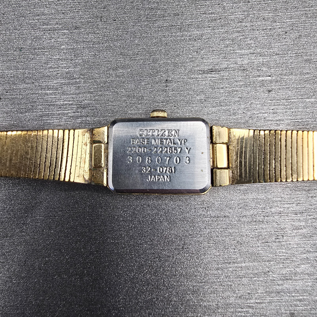 Citizen CQ Watch Women 13mm Gold Dial Gold Tone Rectangle 2200-222857 New Batt L10