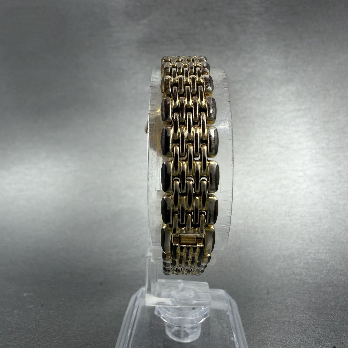 Seiko Exceline Watch Women 21mm White Dial Gold Tone Round 4N20-0640 New Batt7