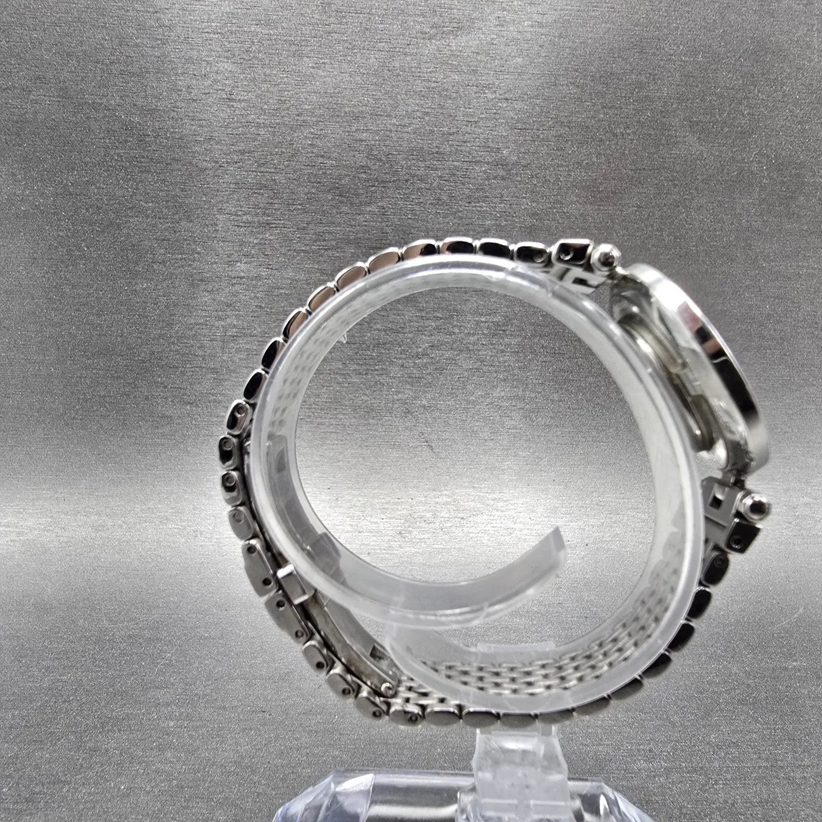 Citizen Eco-Drive Watch Women 28mm MOP Dial Silver Tone Round G670-S027616 Runs8