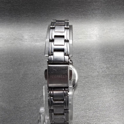 Citizen Watch Women 25mm Silver Dial Silver Tone Round 1032-S093406 New Battery7
