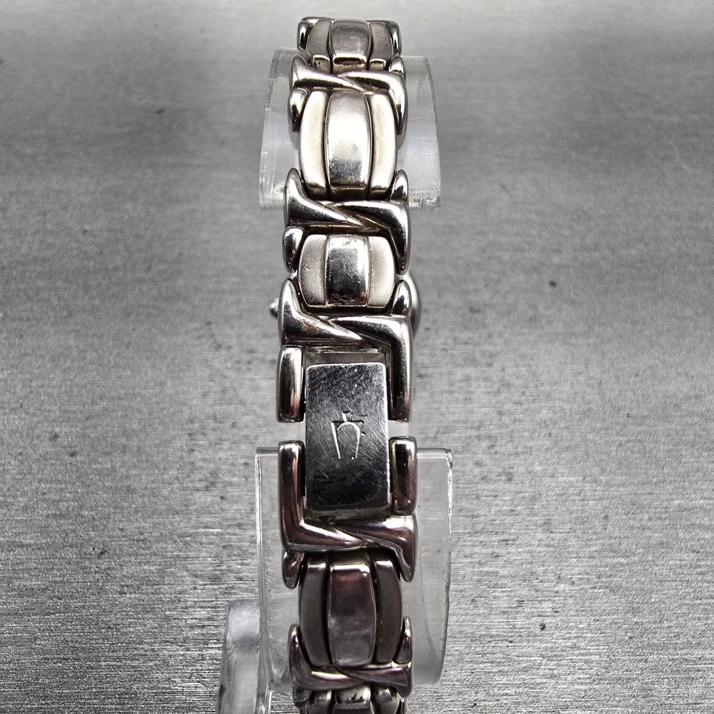 Bulova Watch Women 19mm MOP Dial Silver Tone Round 96L90 New Battery Bracelet7