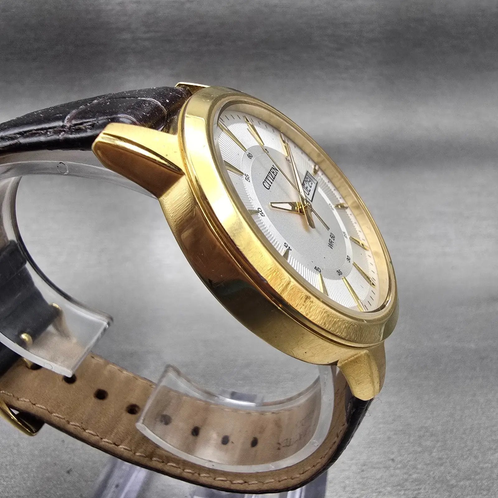 Citizen Watch Men 42mm Silver Dial Gold Tone Daydate Round 1502-S097835 New Batt3