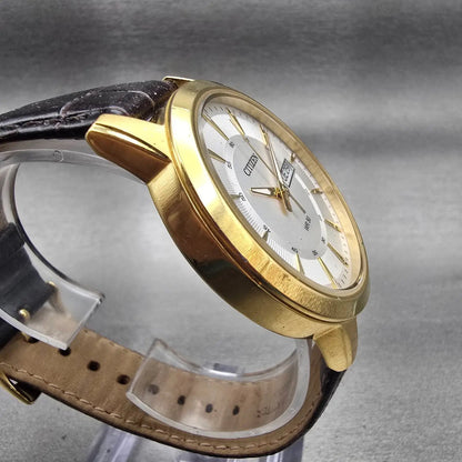 Citizen Watch Men 42mm Silver Dial Gold Tone Daydate Round 1502-S097835 New Batt3