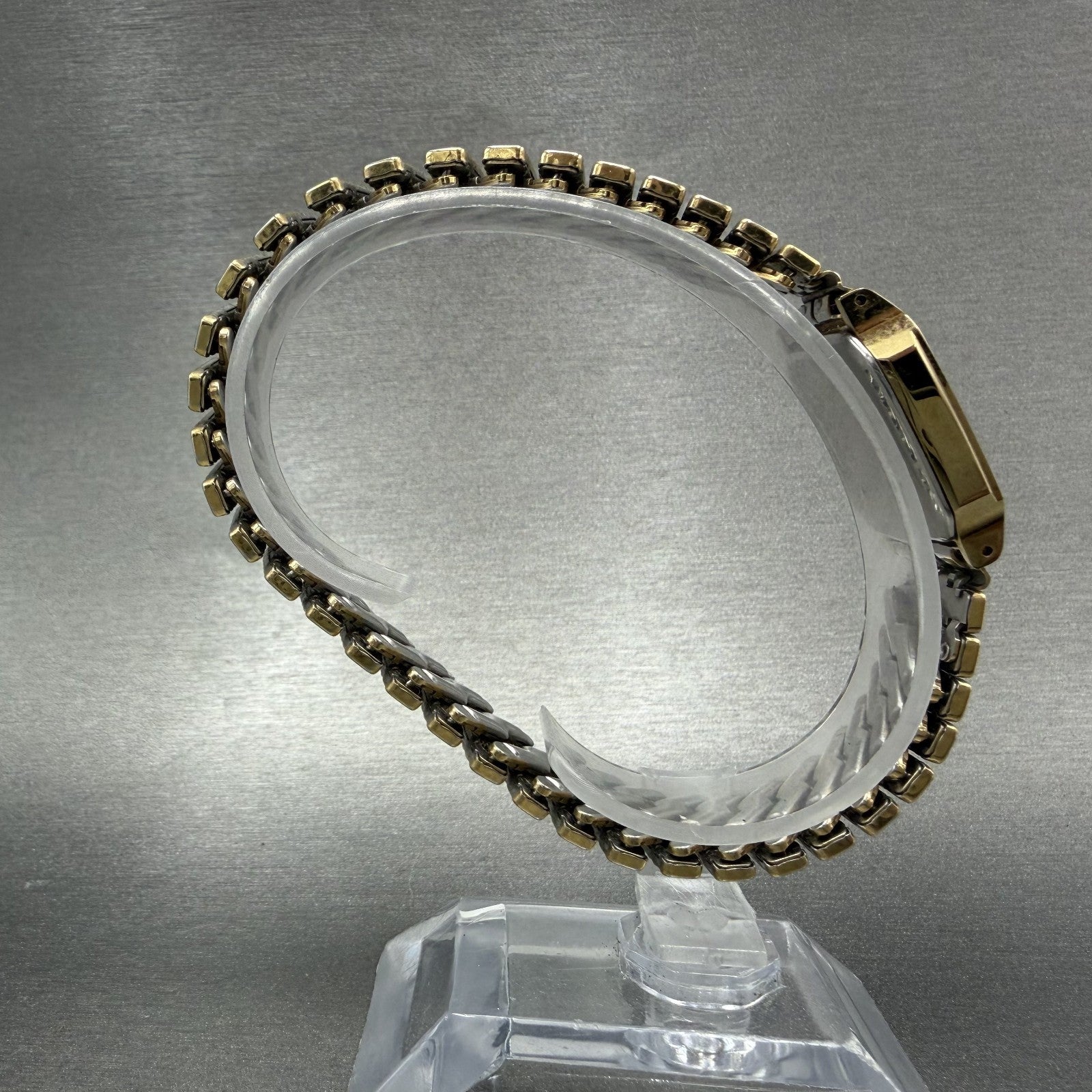 Seiko Watch Women 20mm Champagne Dial Gold Tone Rectangle 2P21-5230 New Battery8