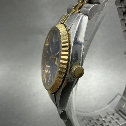 Seiko SQ Watch Women 24mm Blue Dial Two Tone Daydate 24mm Round New Battery B122