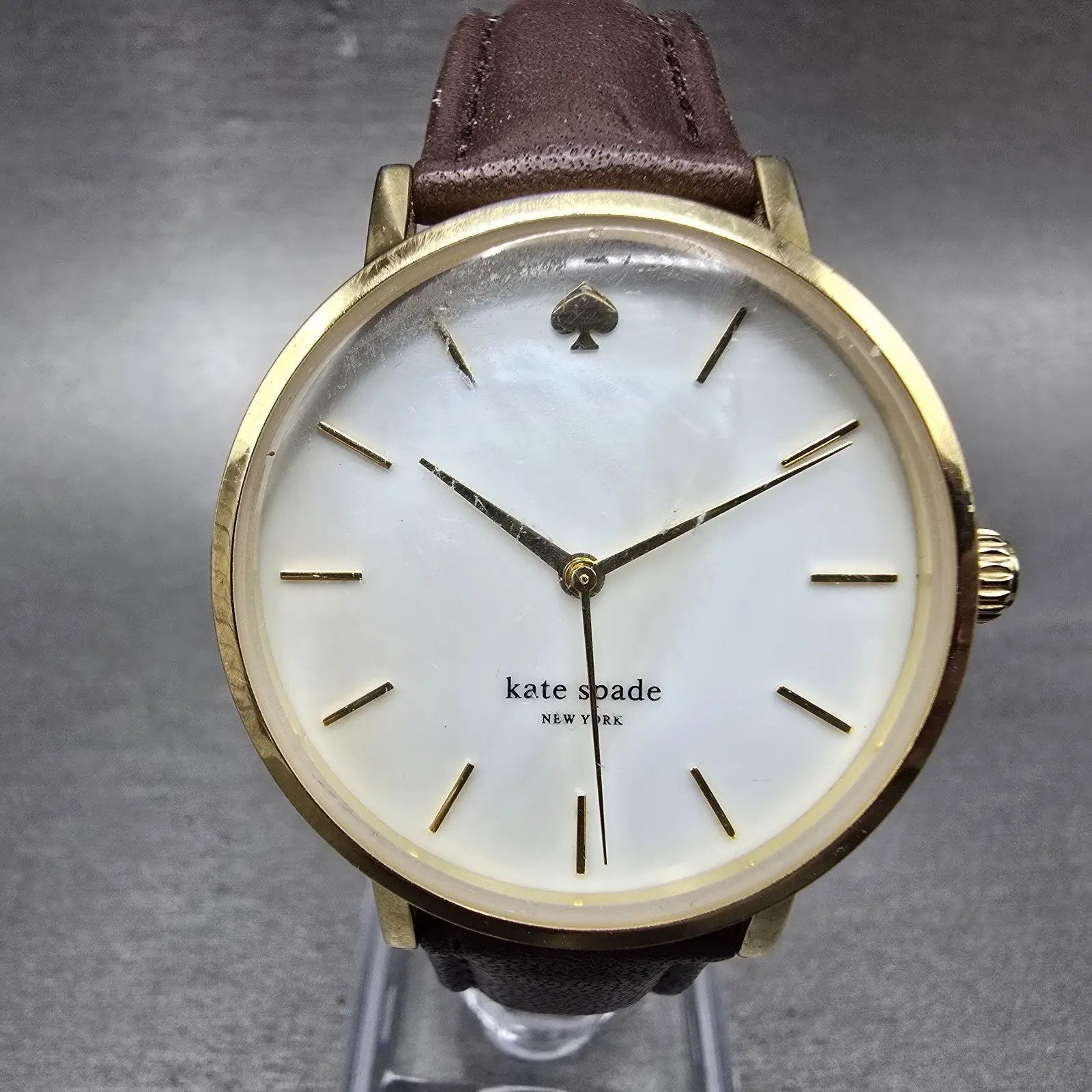 Kate Spade Metro watch Women 34mm Mop Dial Gold Tone Round 0073 New Battery0