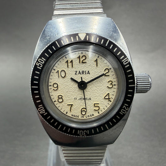 Zaria Dive Watch Women 24mm White Dial Silver Tone Manual Wind Runs Vintage USSR0