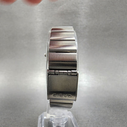 Casio Waveceptor Watch Women 28mm White Dial Silver Tone Date Round LWQ10 Works7