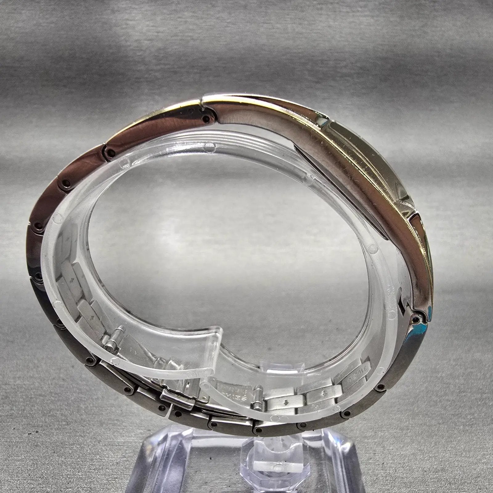 Seiko Watch Women 16mm White Dial Two Tone Asymmetrical 1F20-0AL0 New Battery8