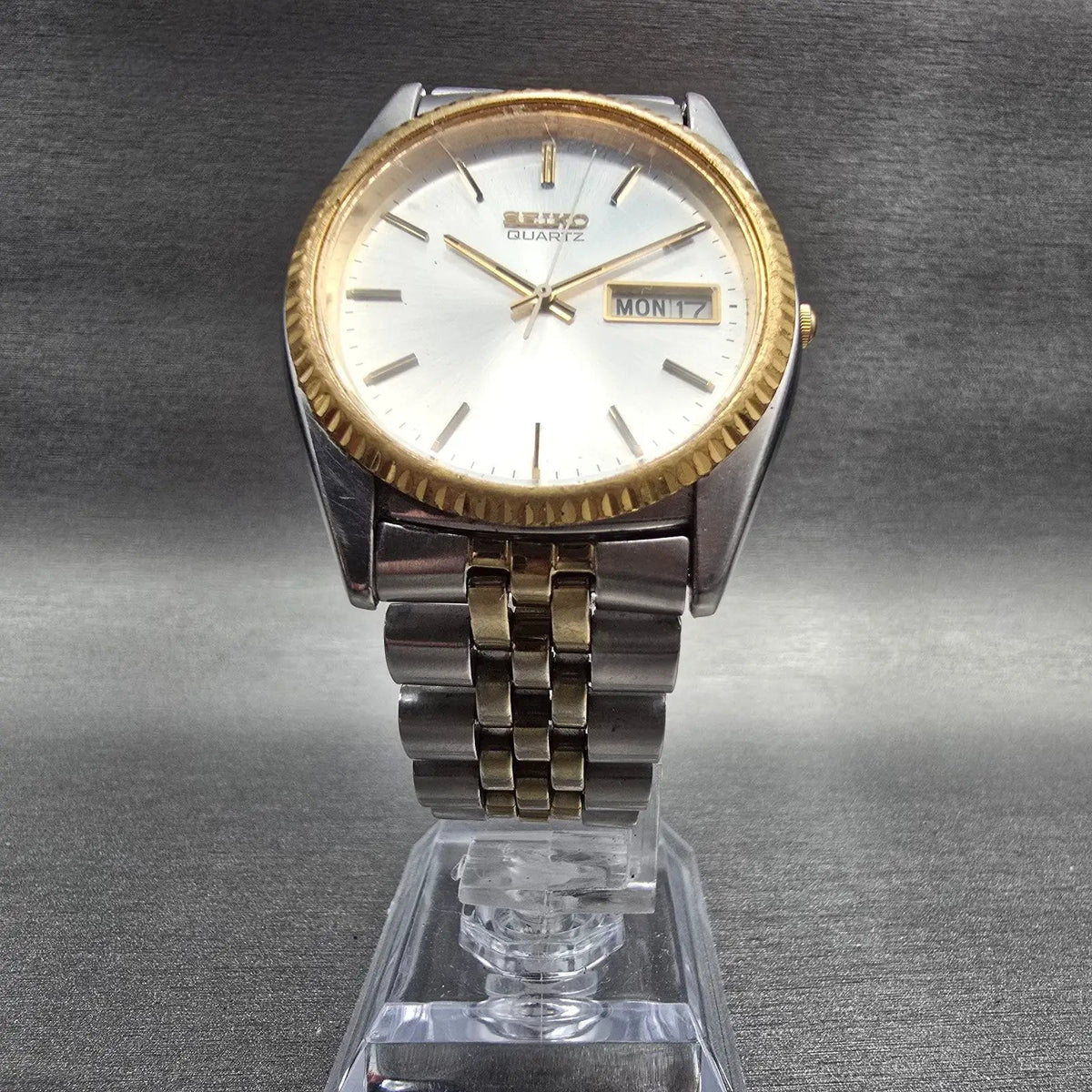 Seiko President Watch Men 36mm Silver Dial Two Tone Daydate 7N43-8111 New Batt m5