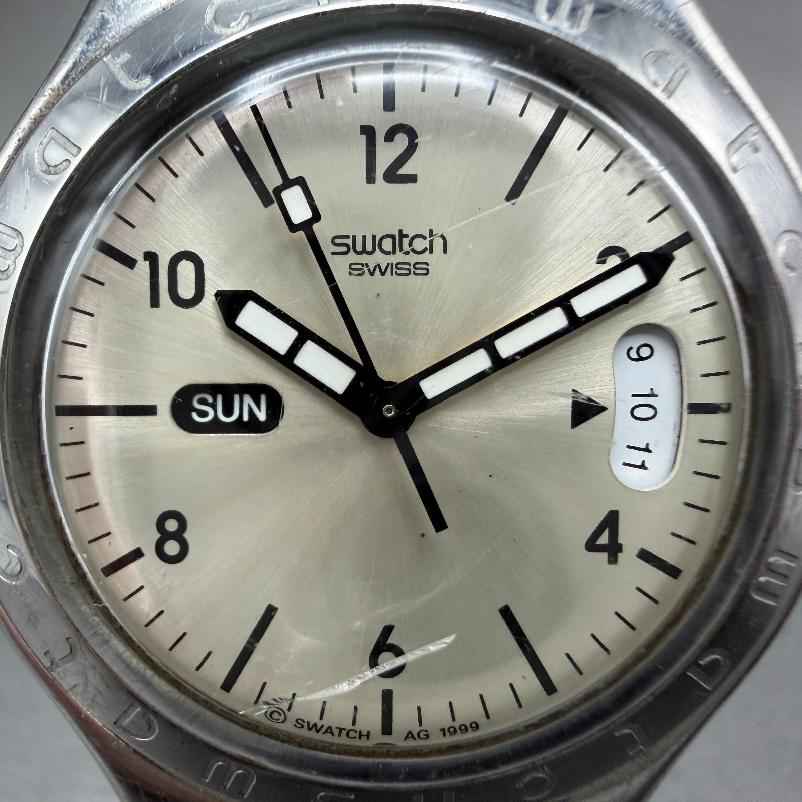 Swatch irony Big Landscape Watch Unisex 37mm White Dial Steel YGS715 New Battery1