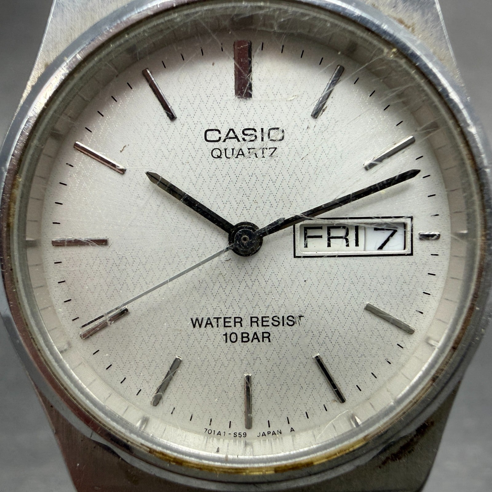 Casio Watch Men 34mm Silver Dial Silver Tone Daydate Round MMW-80 PARTS2