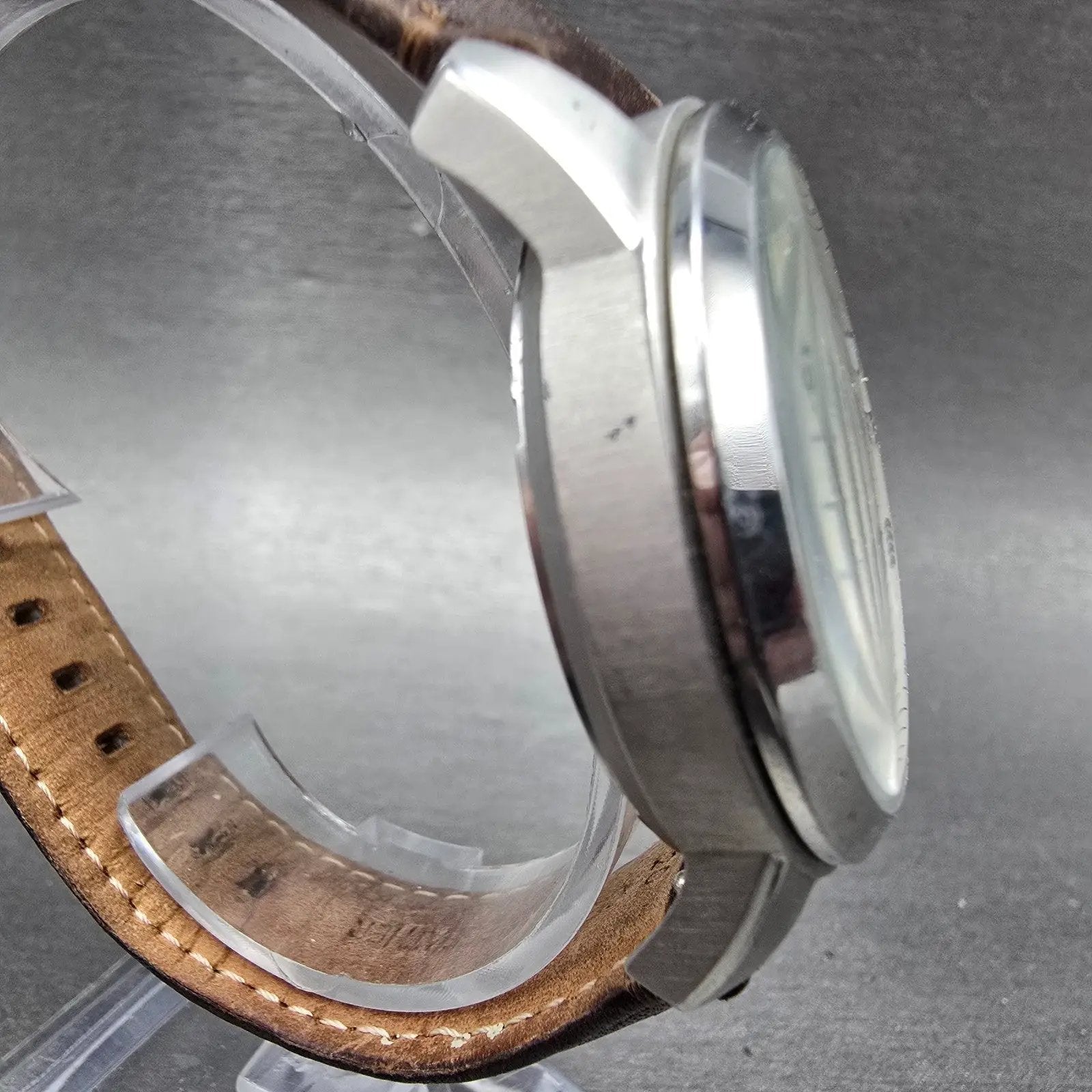 Fossil Chronograph Watch Men 38mm Cream Dial Silver Tone FS4839 New Battery3