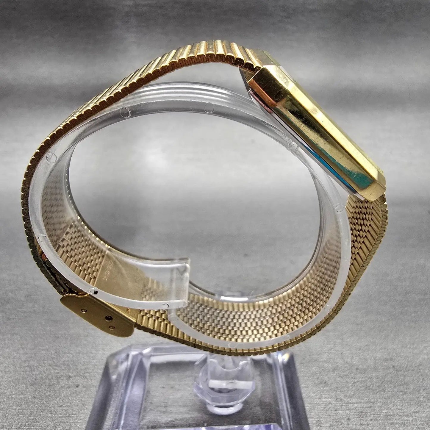 Bulova Watch Men 25mm Gold Dial Gold Tone Gem Stone Rectangle 92M45 New Battery8