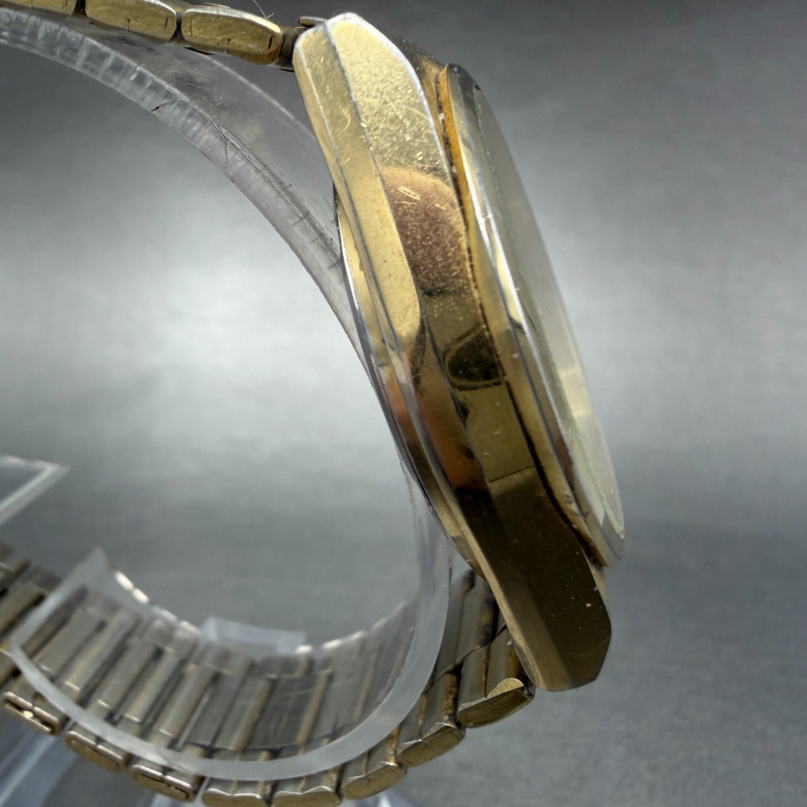 Citizen CQ Watch Men 34mm Champagne Dial Gold Tone Daydate 6101-915046 PARTS4