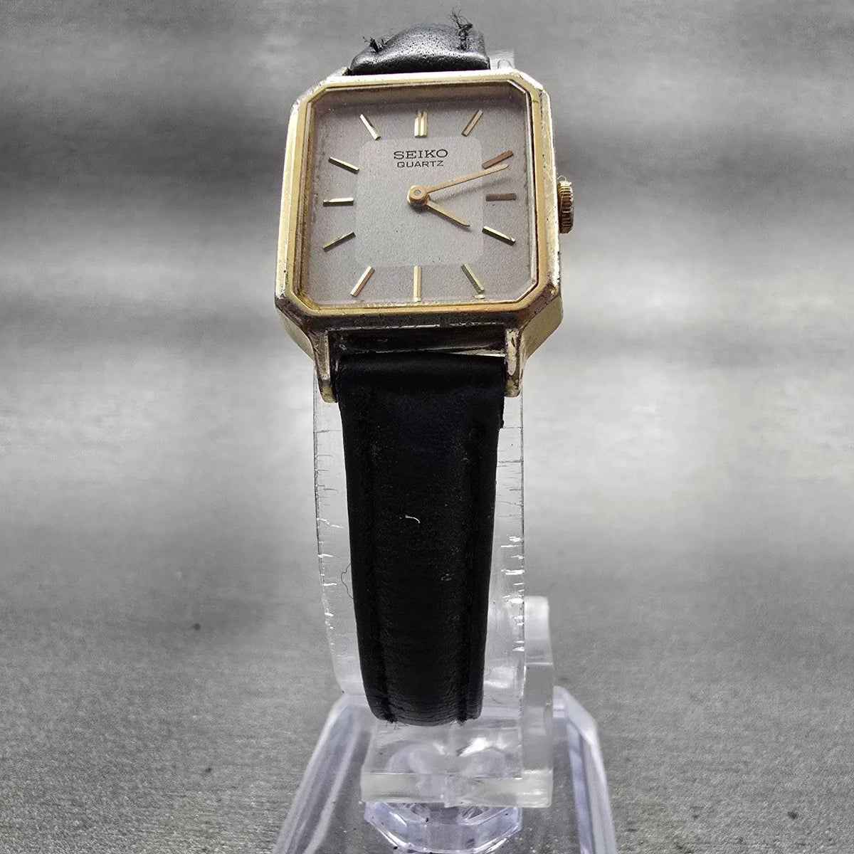 Seiko Tank Watch Women 19mm Gray Dial Gold Tone Rectangle 5420-5089 New Battery5