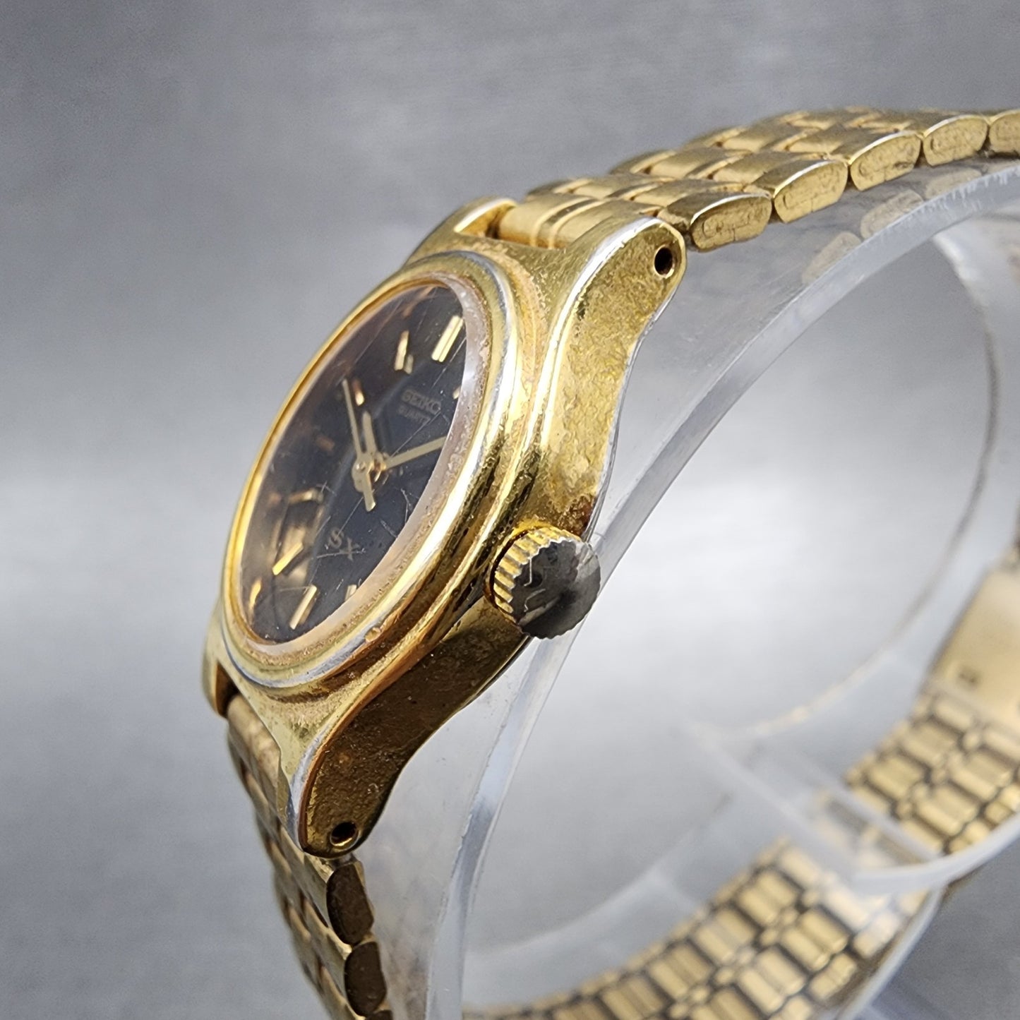 Seiko SX Watch Women 17mm Black Dial Gold Tone Oval V4015101 New Battery2