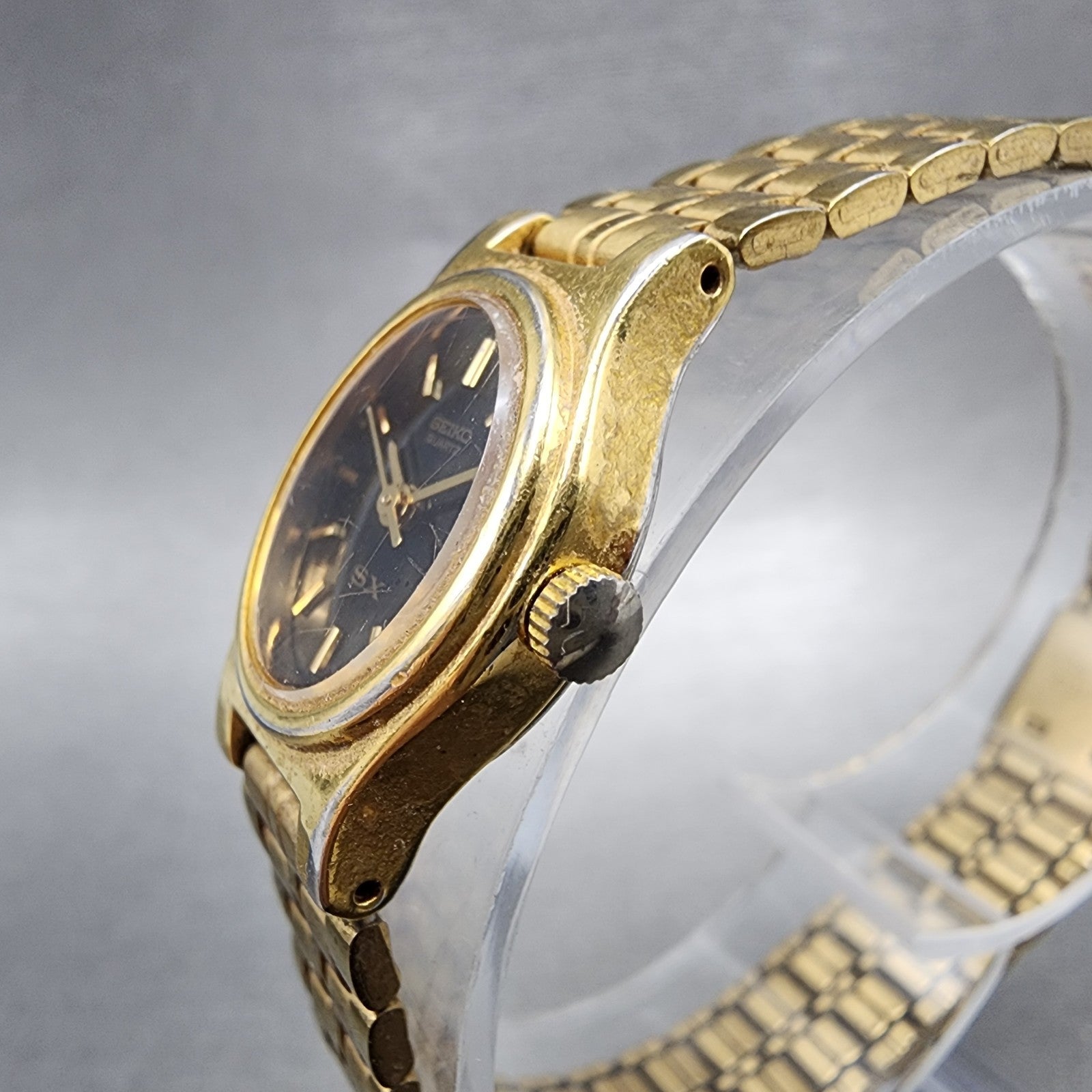 Seiko SX Watch Women 17mm Black Dial Gold Tone Oval V4015101 New Battery2