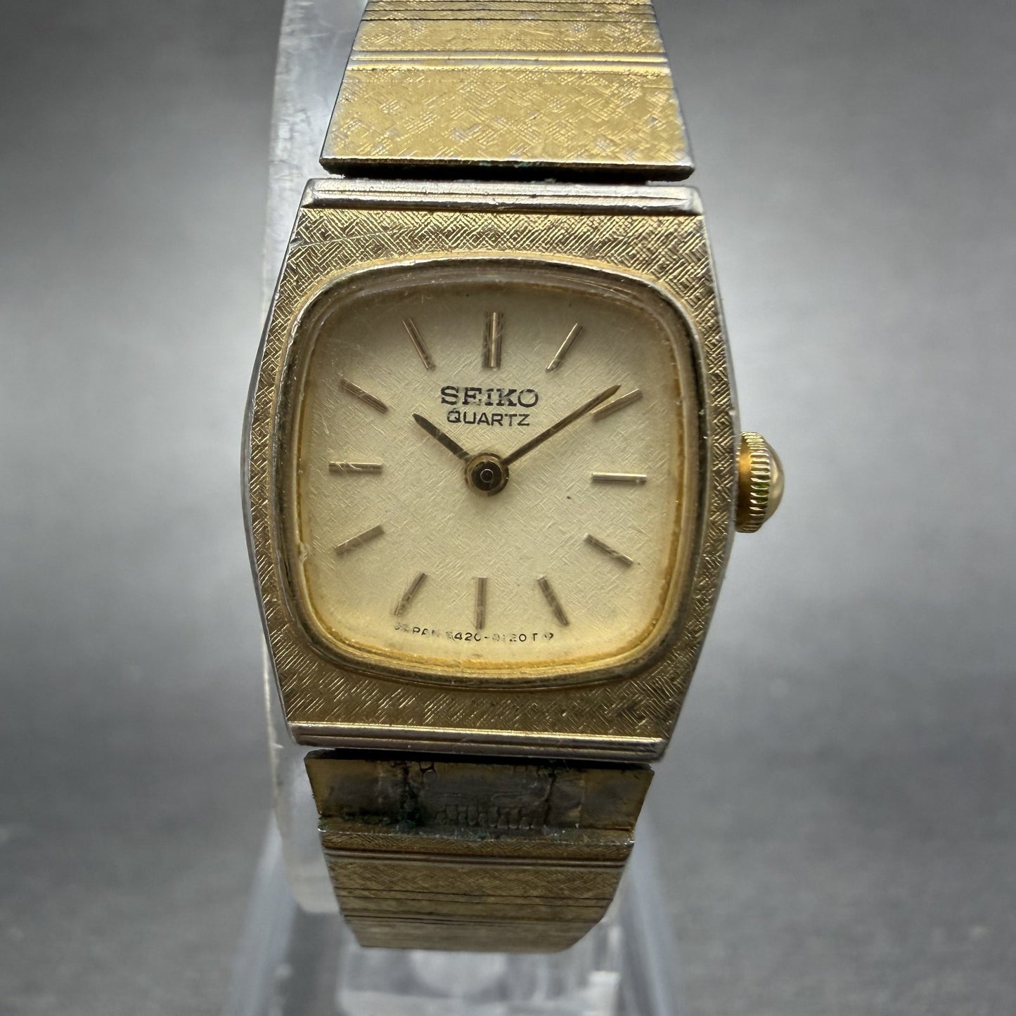 Seiko Watch Women 16mm Champagne Dial Gold Tone Hexagon 5420-5409 New Battery0