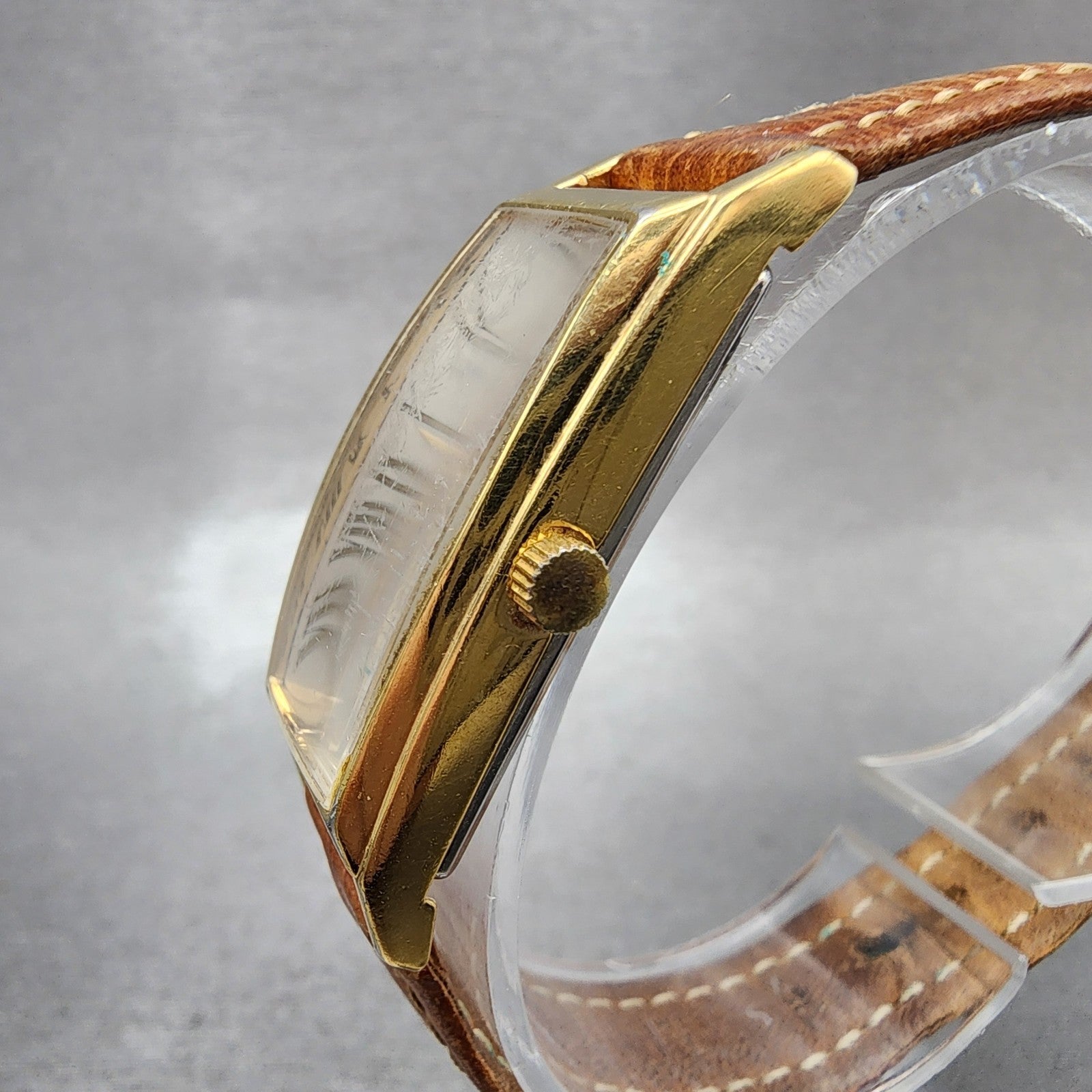 Hamilton Tank Watch Women 18mm Gray Dial Gold Tone Rectangle New Battery2