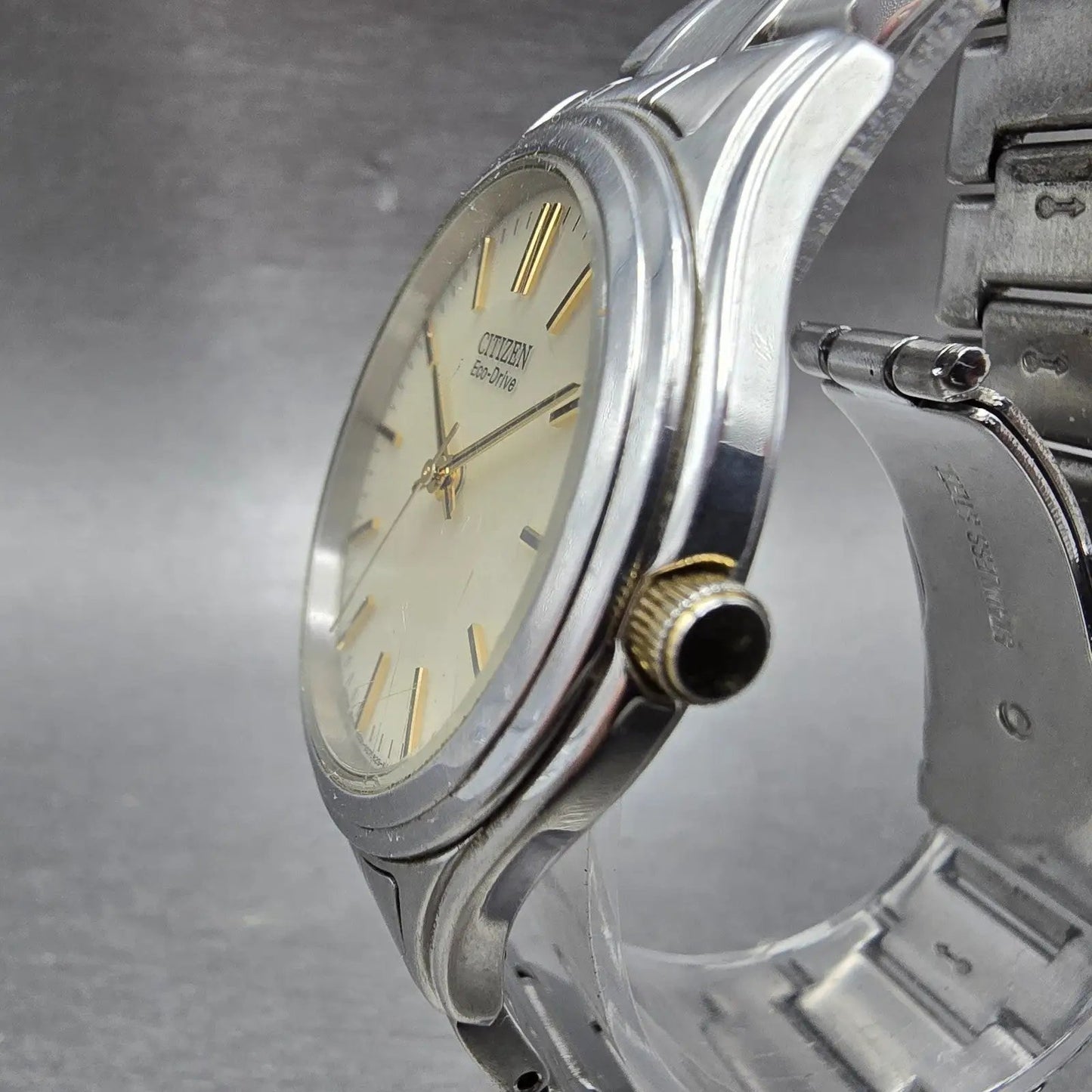 Citizen Eco-Drive Watch Men 35mm Cream Dial Silver Tone Round E031-S048419 Runs2