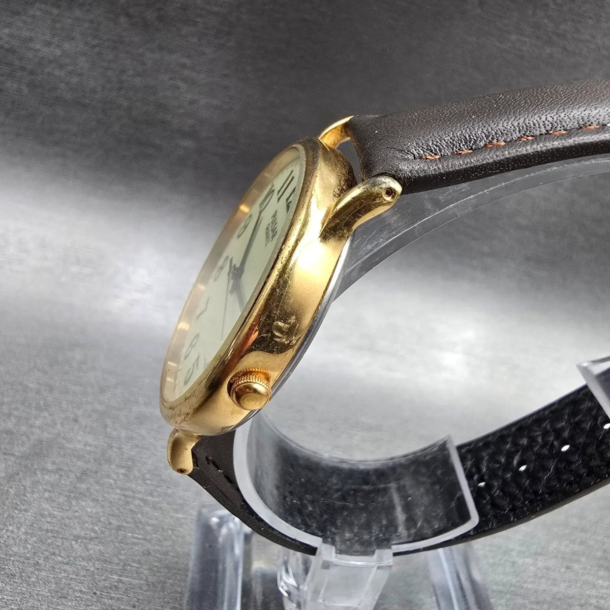 Seiko Pulsar Watch Men 36mm Luminous Dial Gold Tone Round V501-0A50 New Battery2