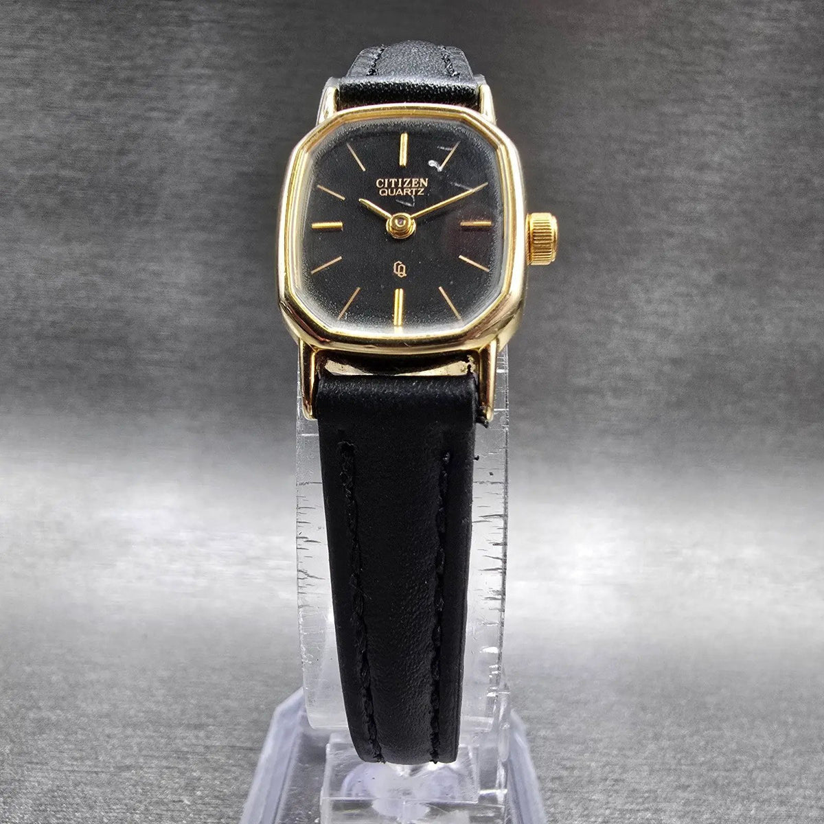 Citizen CQ Watch Women 17mm Black Dial Gold Tone Oval 3220 New Battery VTG E#5