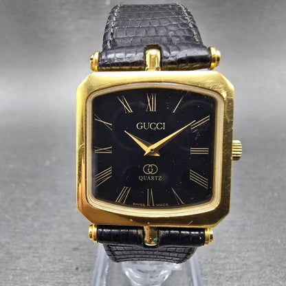 Gucci Tank Watch Men 25mm Black Dial Gold Tone Square PARTS Vintage Swiss0