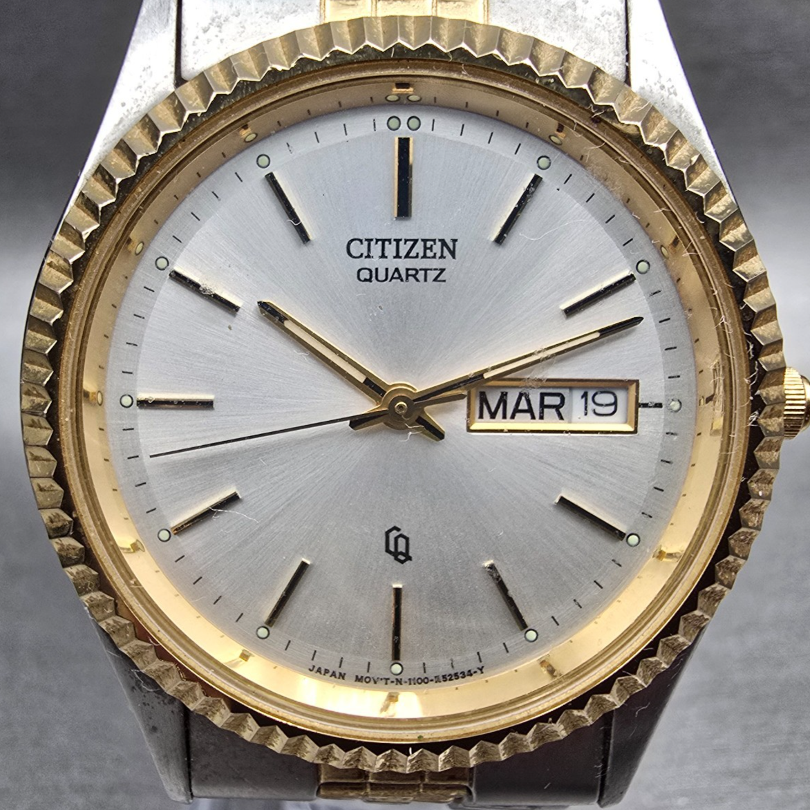 Citizen CQ President Watch Men 35mm Silver Dial Daydate 1102-R12535 New Battery1