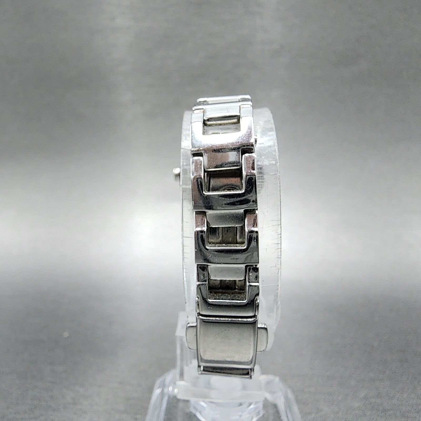Seiko ALBA Ingenu Watch Women 22mm Pink Dial Silver Tone Crystal Bezel New Batt9