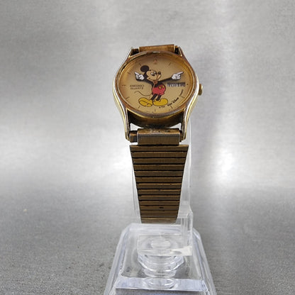 Seiko Mickey Mouse Watch Women 22mm Champagne Dial Gold Tone Daydate New Battery5