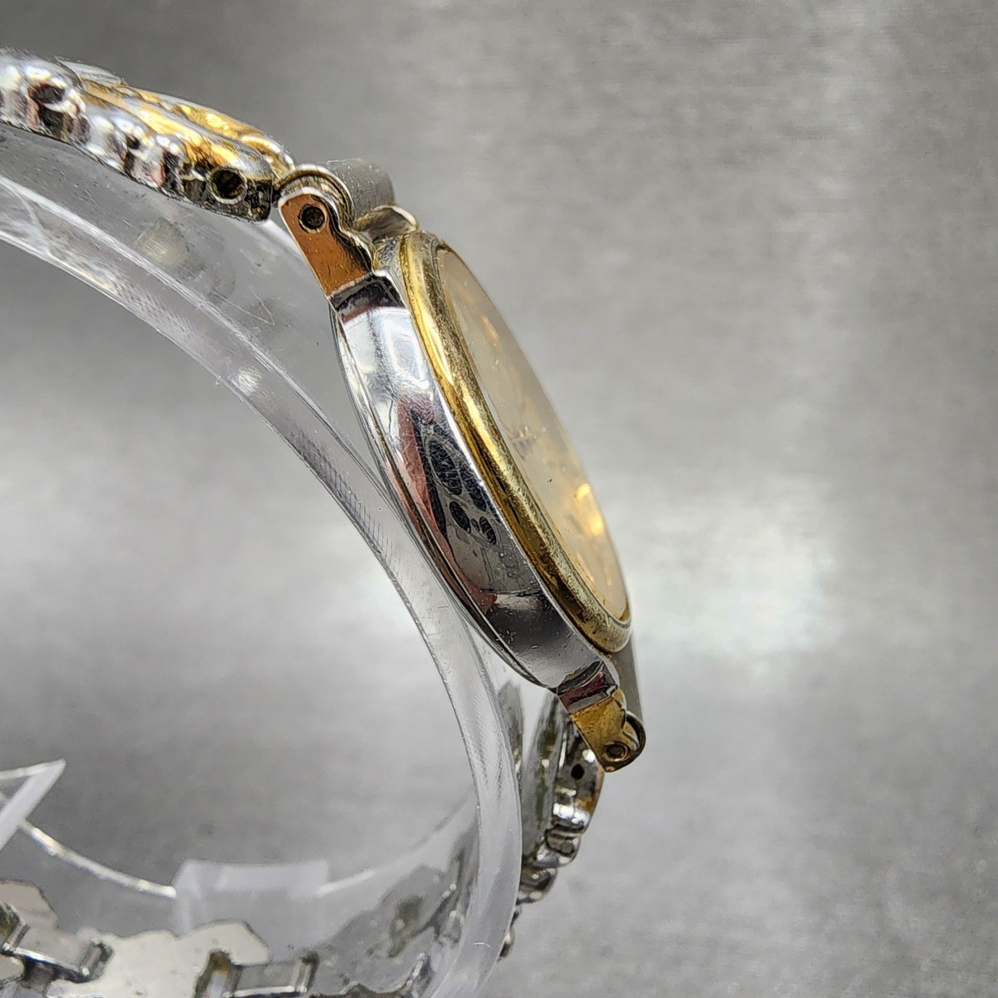 Seiko Watch Women 22mm Champagne Dial Two Tone Oval 73216070 New Battery3