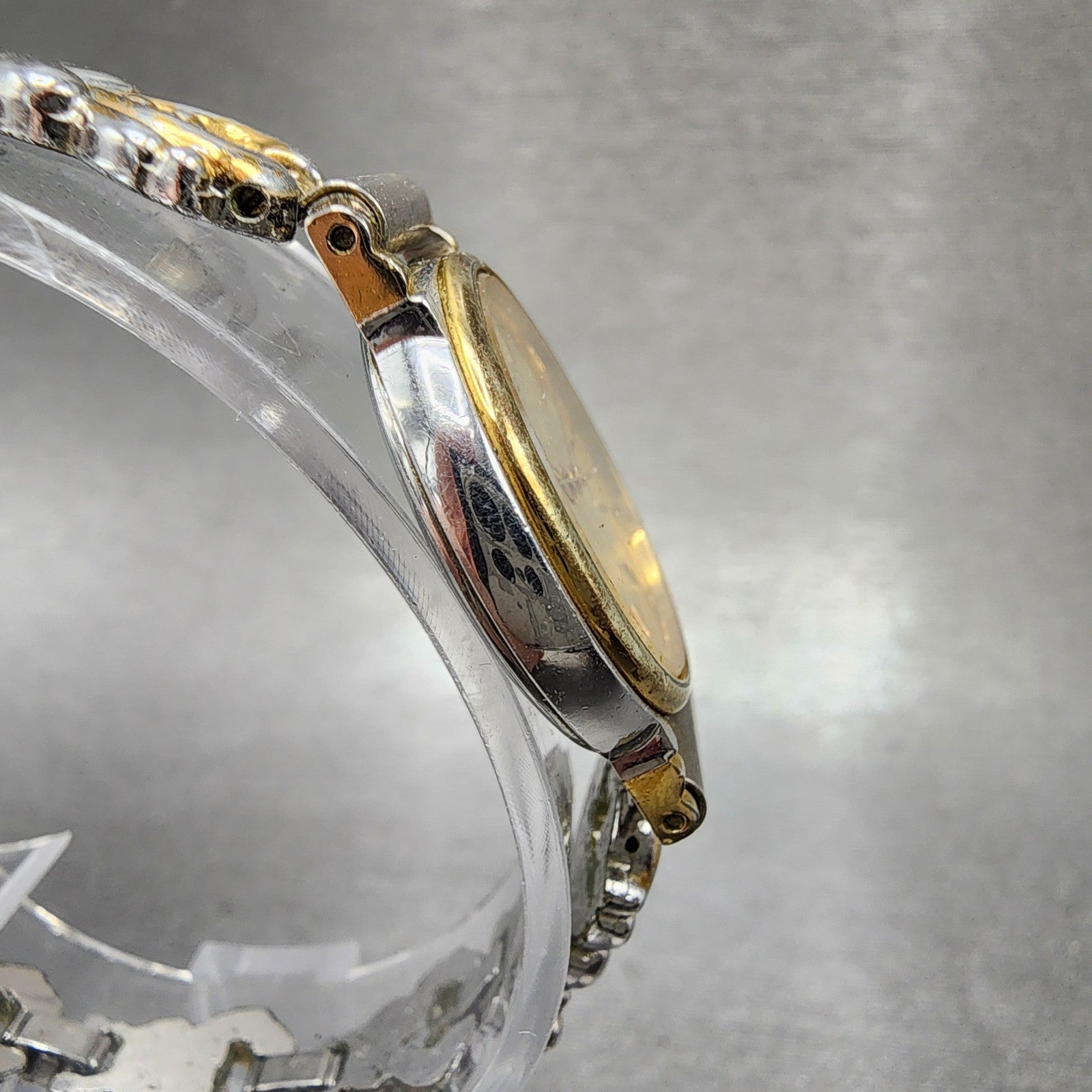 Seiko Watch Women 22mm Champagne Dial Two Tone Oval 73216070 New Battery3