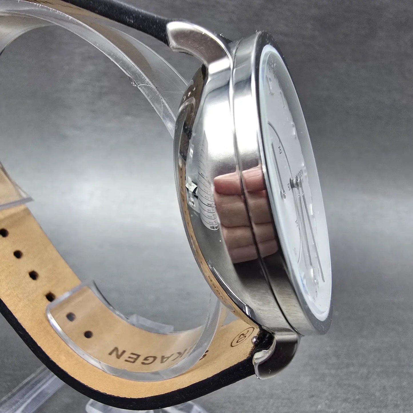 Skagen Connected Watch Men 42mm Silver Dial Silver Tone SKT1101 New Battery3