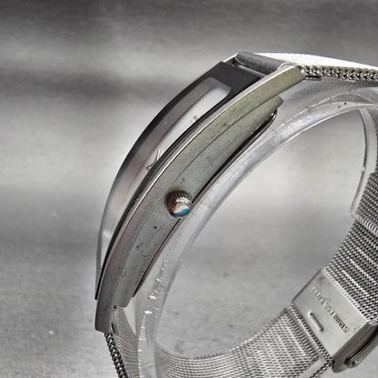 Skagen Denmark Watch Women 20mm Silver Dial Two Tone Rectangle 2SSS New Battery2