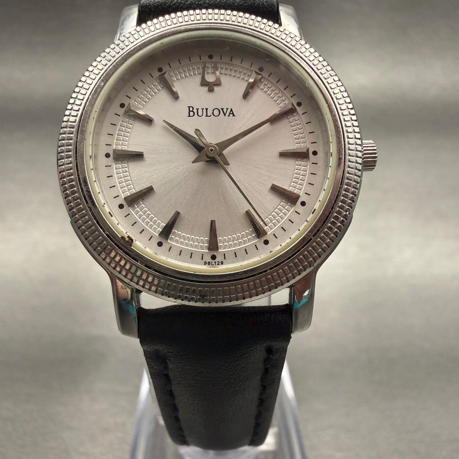Bulova Watch Women 28mm Silver Dial Silver Tone Round 96L129 New Battery5
