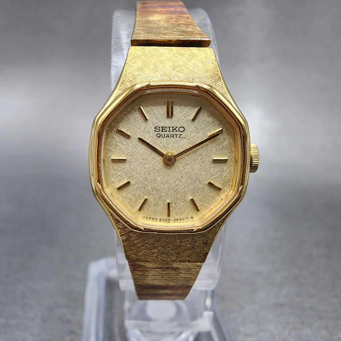 Seiko Watch Women 19mm Champagne Dial Gold Tone Octagon 23206810 New Battery0