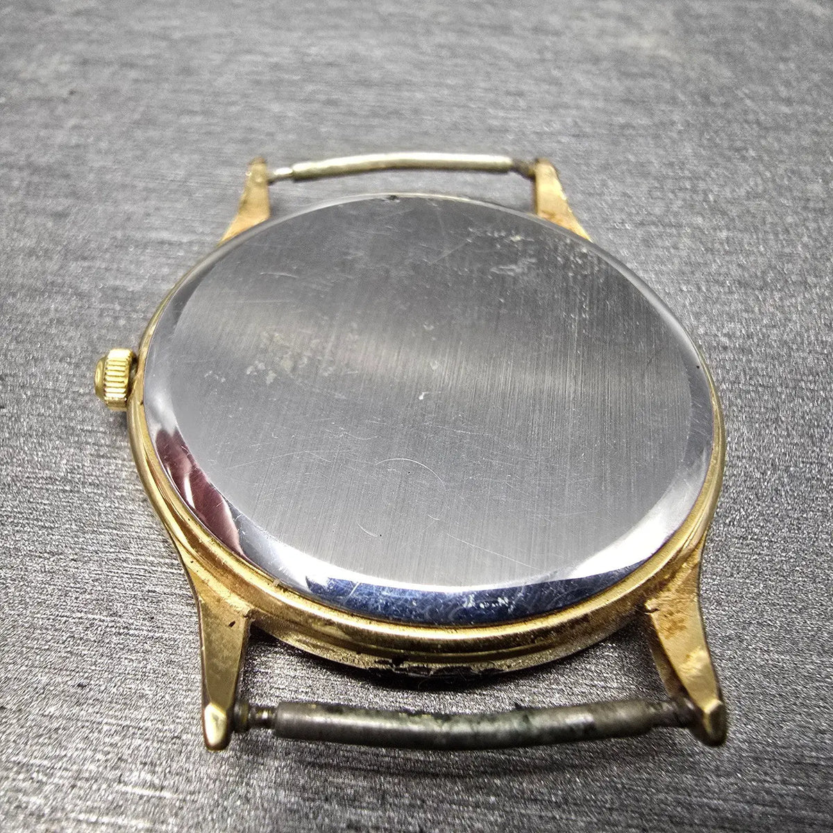 Cyma Watch Men 33mm White Dial Gold Tone Date Round Swiss Vintage PARTS10