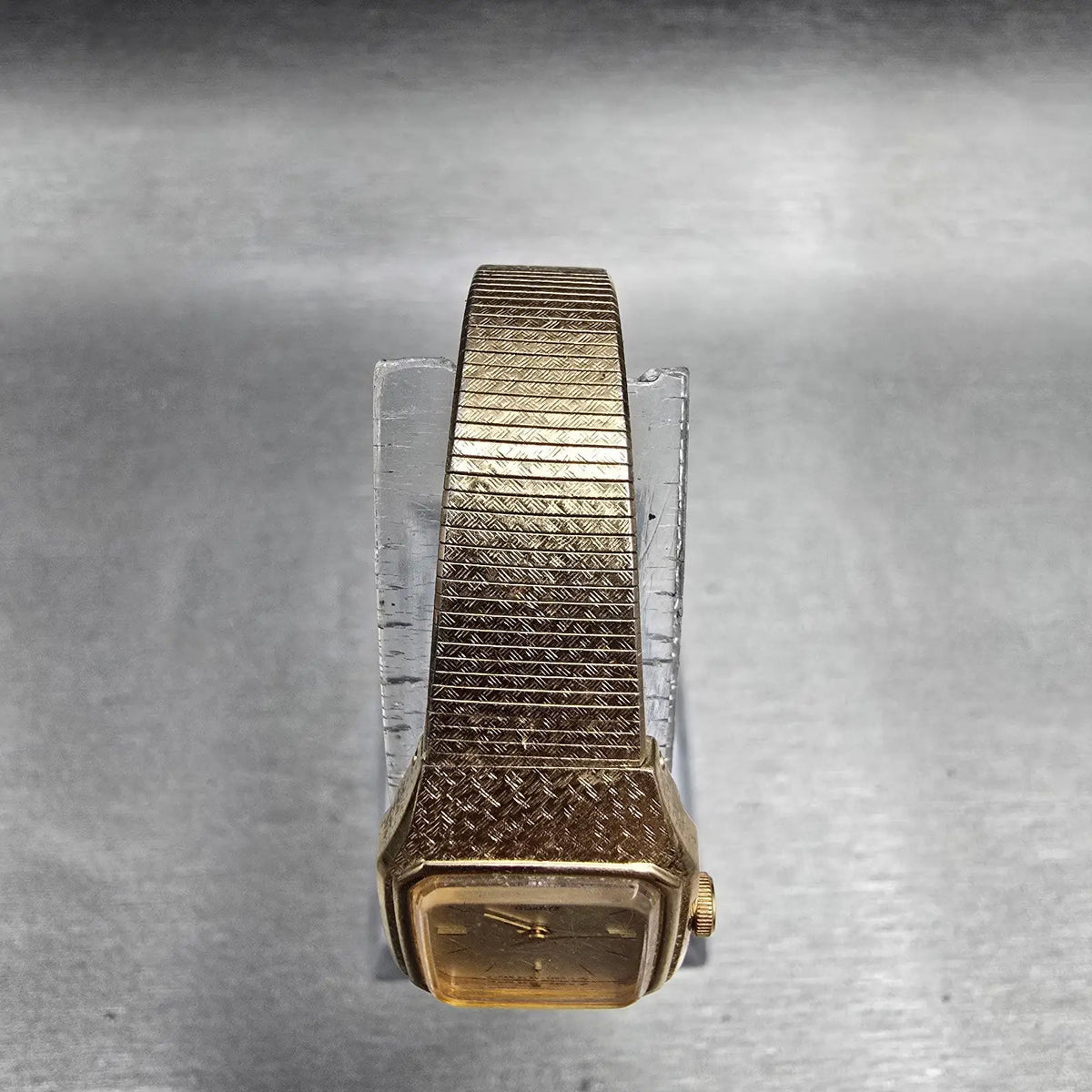 Seiko Watch Women 16mm Champagne Dial Gold Tone Rectangle 2C20-5780 New Battery4