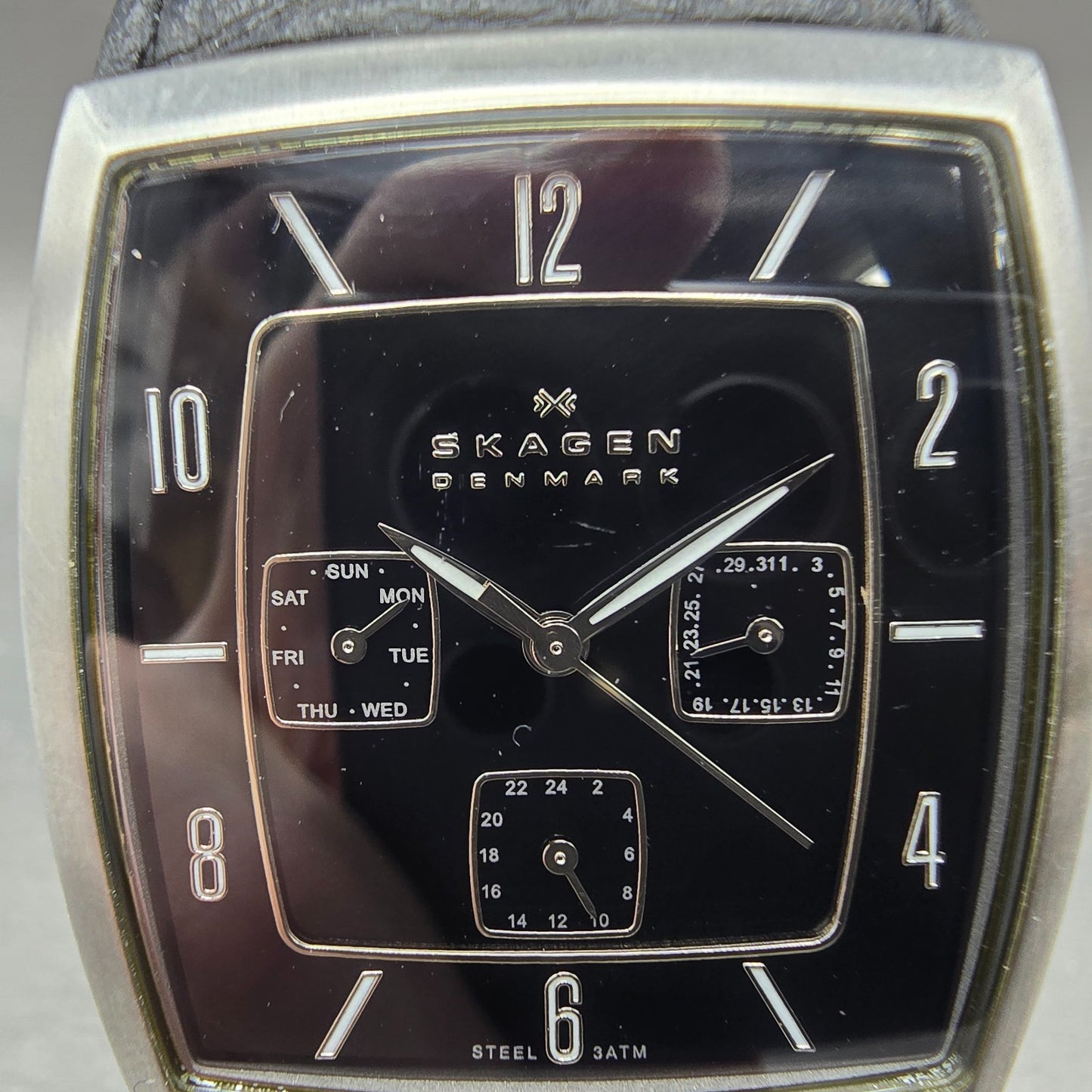 Skagen Tank Watch Men 35mm Black Dial Silver Tone Daydate 390LSLB1 New Battery1