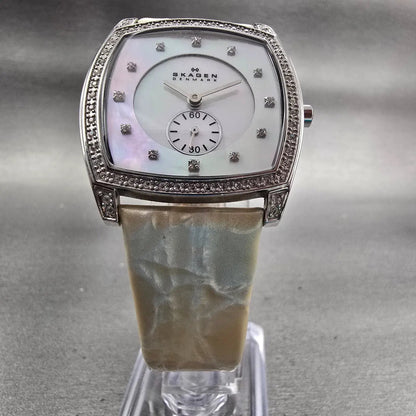 Skagen Watch Women 32mm MOP Dial Silver Tone Gemmed 961SSLW4A New Battery5