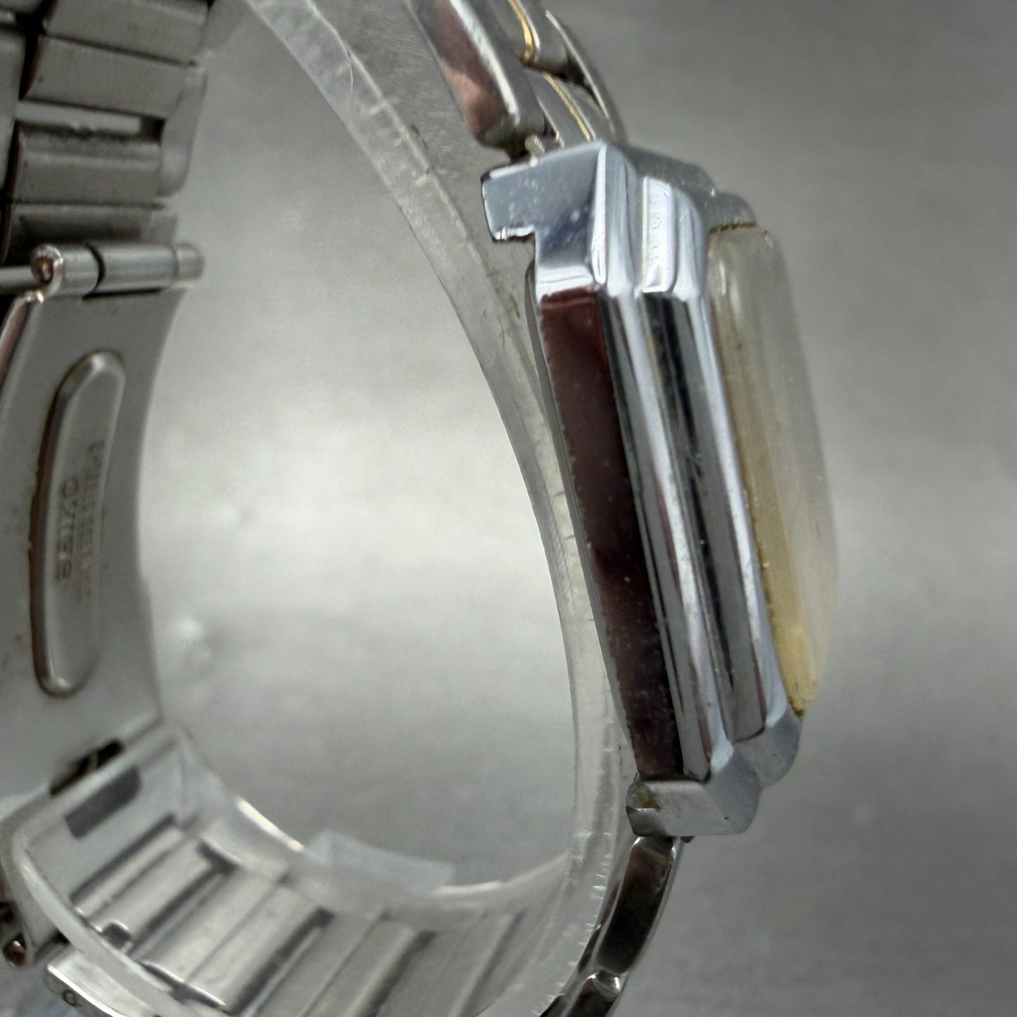 Rado Watch Women 26mm Orange Dial Silver Tone Octagon Manual Wind Runs VTG3