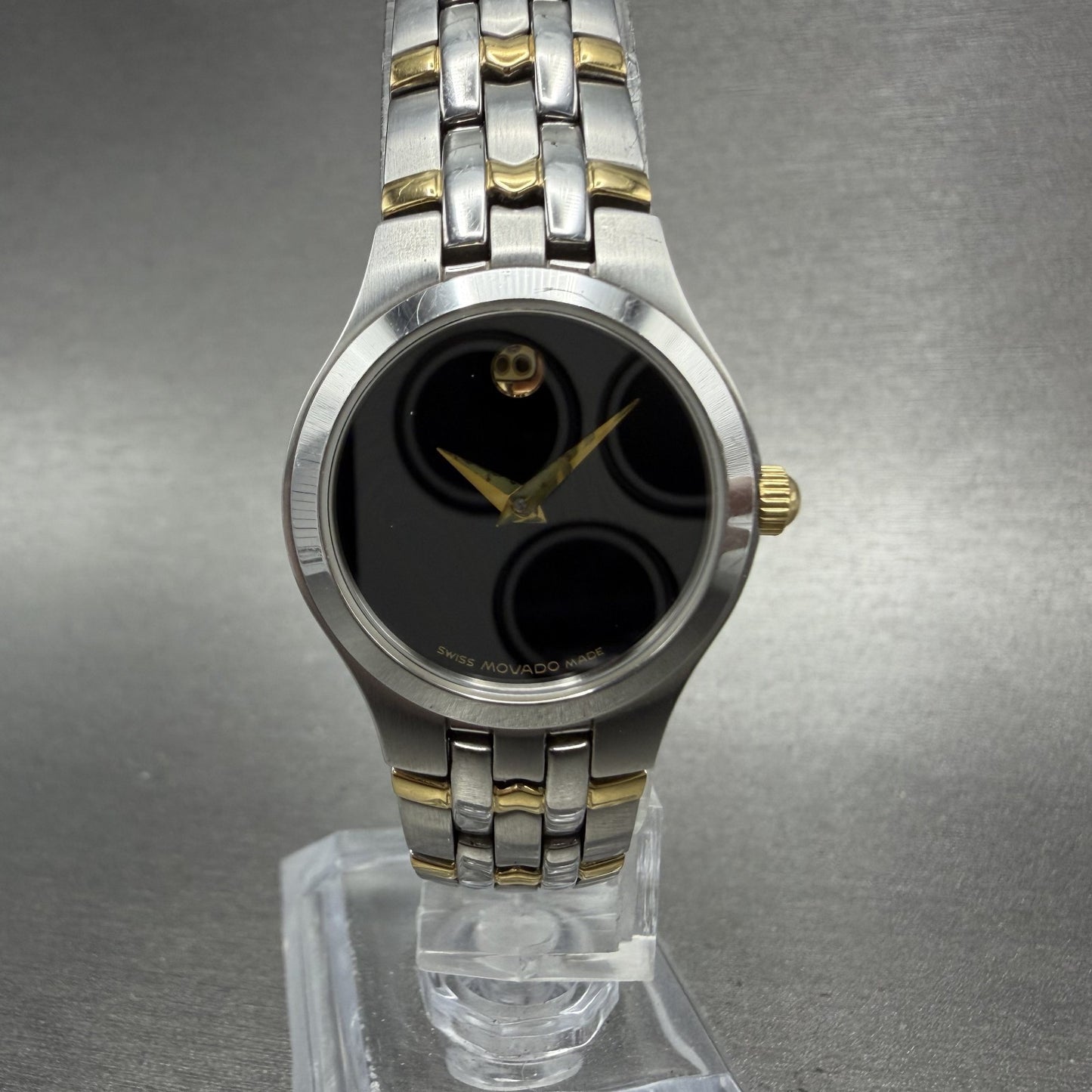 Movado Museum Watch Women 24mm Black Dial Two Tone Round 81 E4 1832 New Battery0