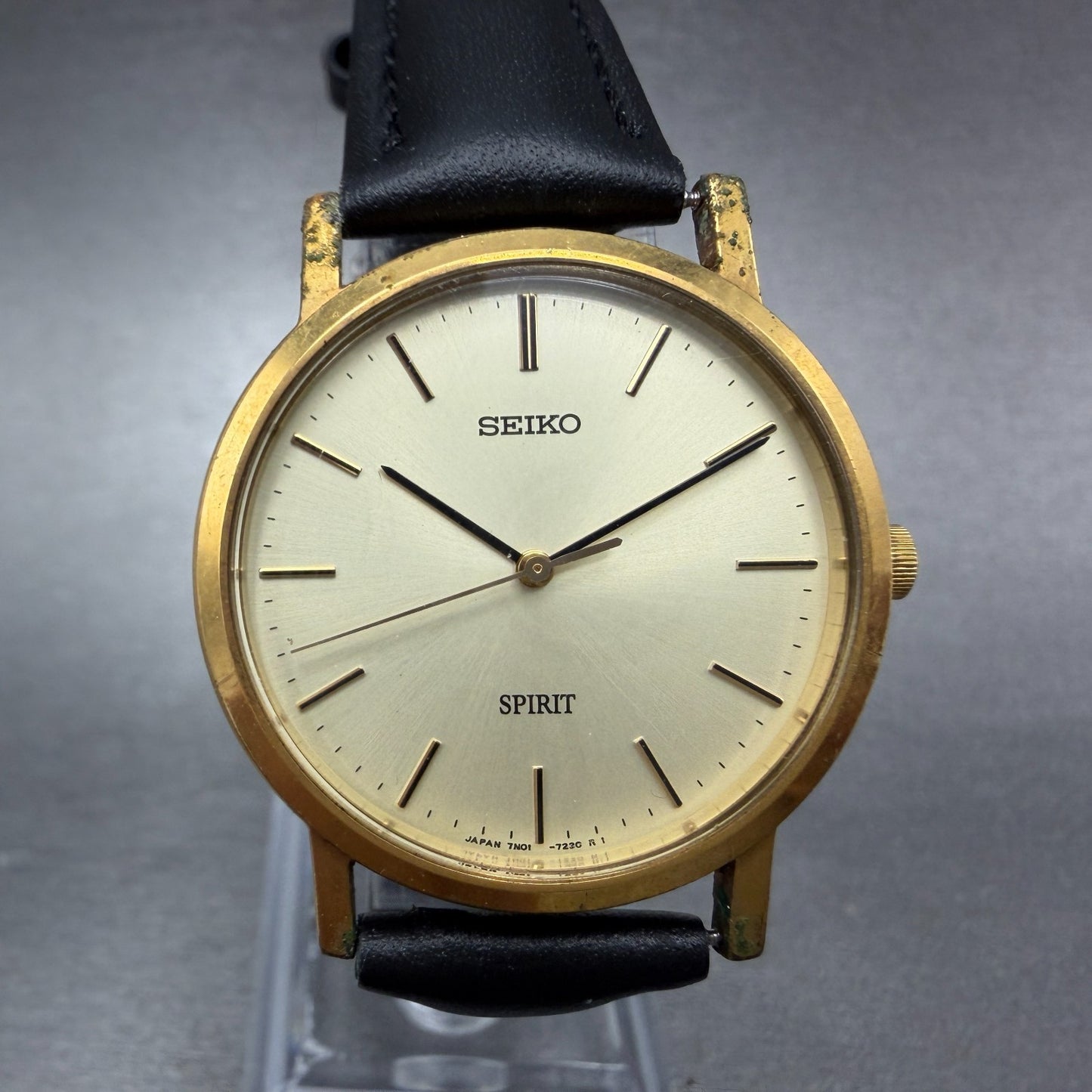 Seiko Spirit Watch Men 32mm Champagne Dial Gold Tone 7N01-7060 New Battery TYH0