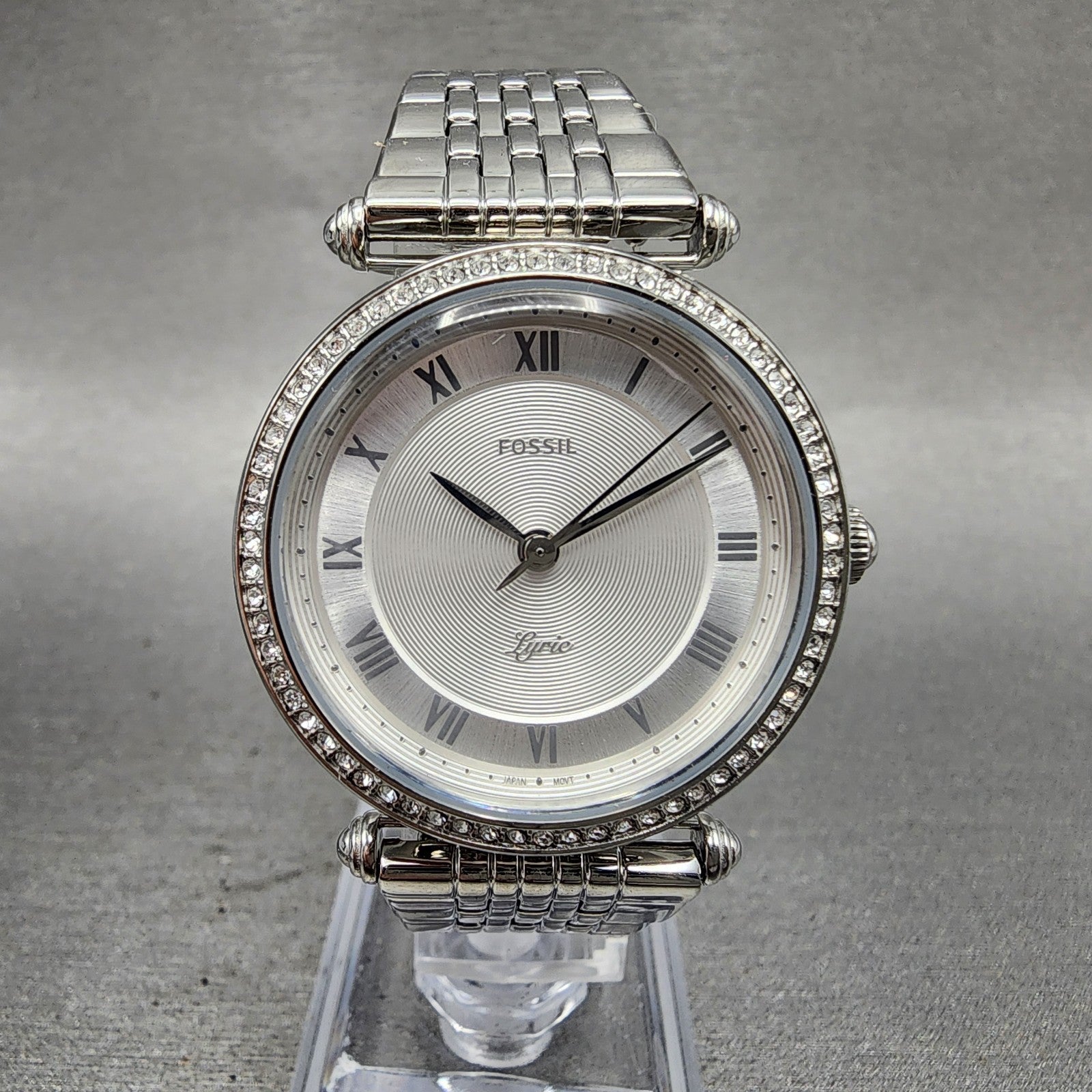 Fossil Lyric Watch Women 32mm Silver Dial Silver Tone ES4712 New Battery0