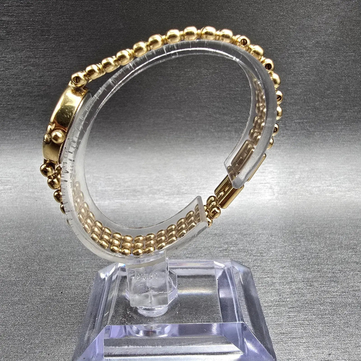Bulova Watch Women 17mm Gold Dial Gold Tone Oval 92F51 New Battery Vintage6