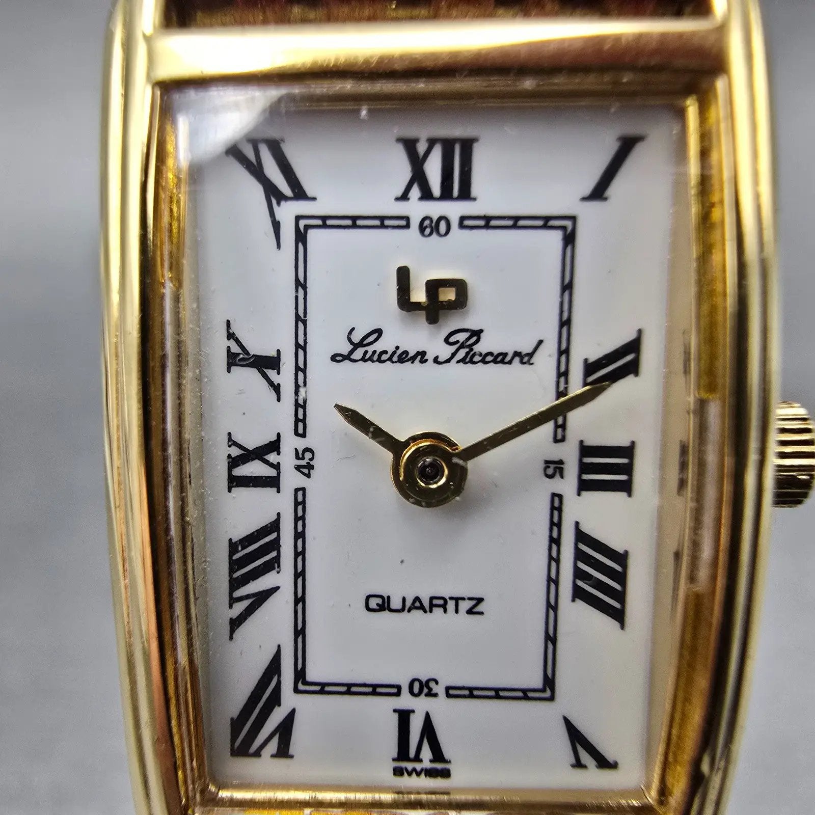 Lucien Piccard Tank Watch Women 18mm White Dial Gold Tone Rectangle New Battery1