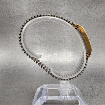 Seiko Beauty Tank Watch Women 15mm Silver Dial Gold Tone Manual 5506 Runs8
