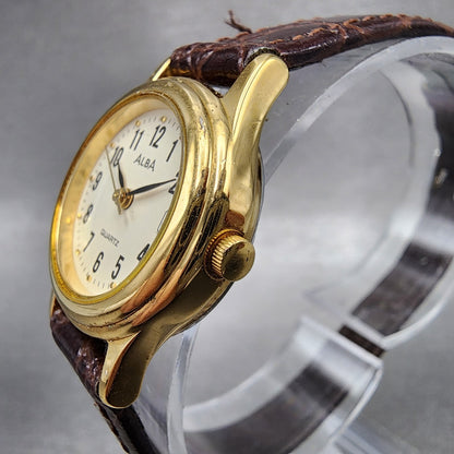 Seiko Alba Watch Women 23mm White Dial Gold Tone Date V782X104 New Battery2